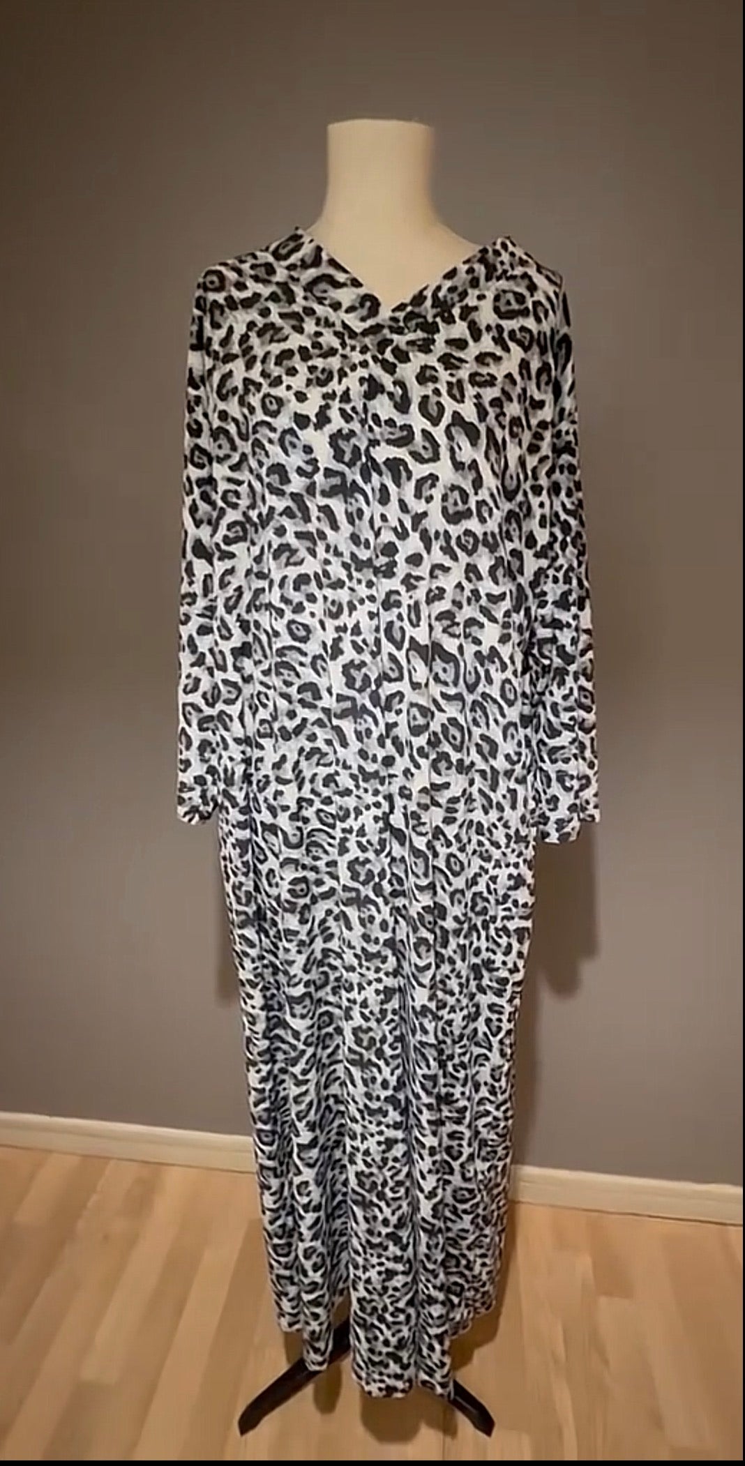 Abaya élégante  leopart Dubai